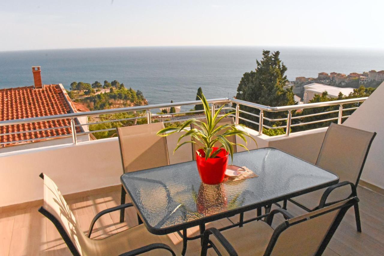 Studio Apartments Jupo Ulcinj Extérieur photo
