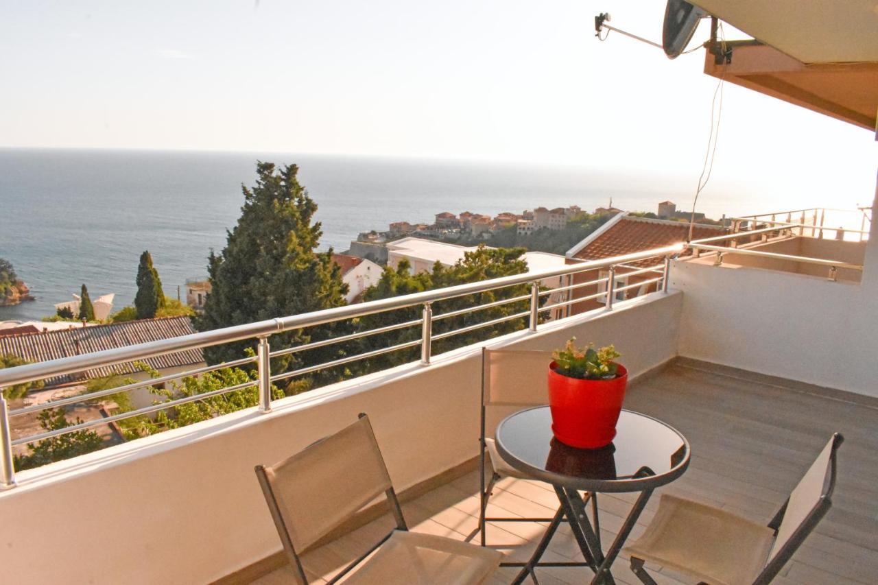 Studio Apartments Jupo Ulcinj Extérieur photo