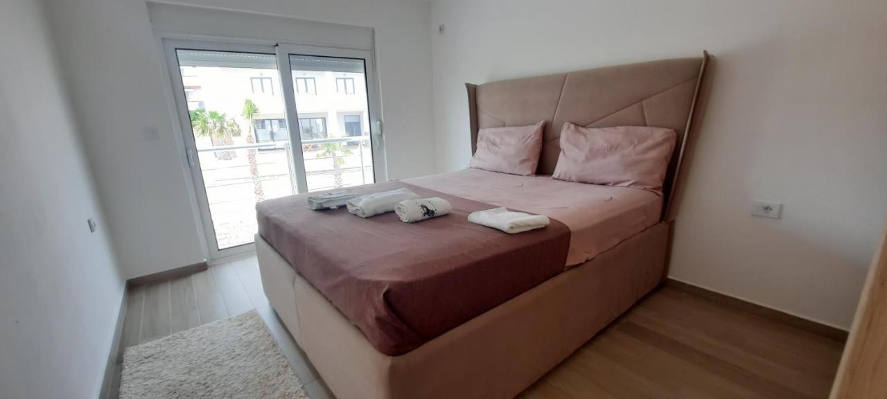 Studio Apartments Jupo Ulcinj Extérieur photo