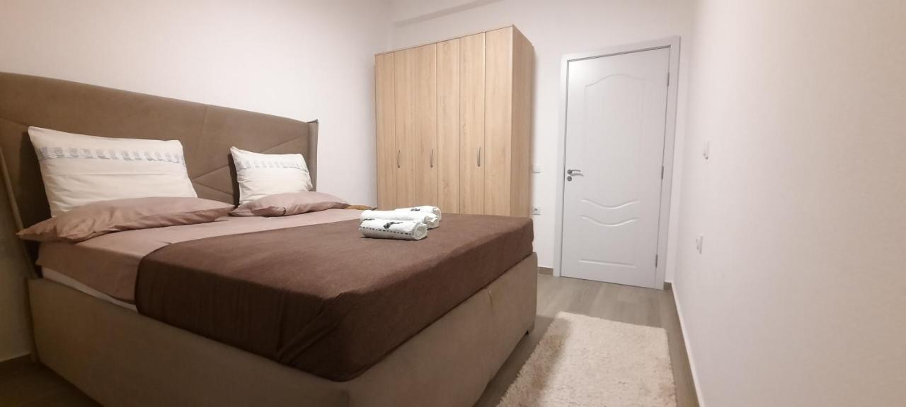 Studio Apartments Jupo Ulcinj Extérieur photo