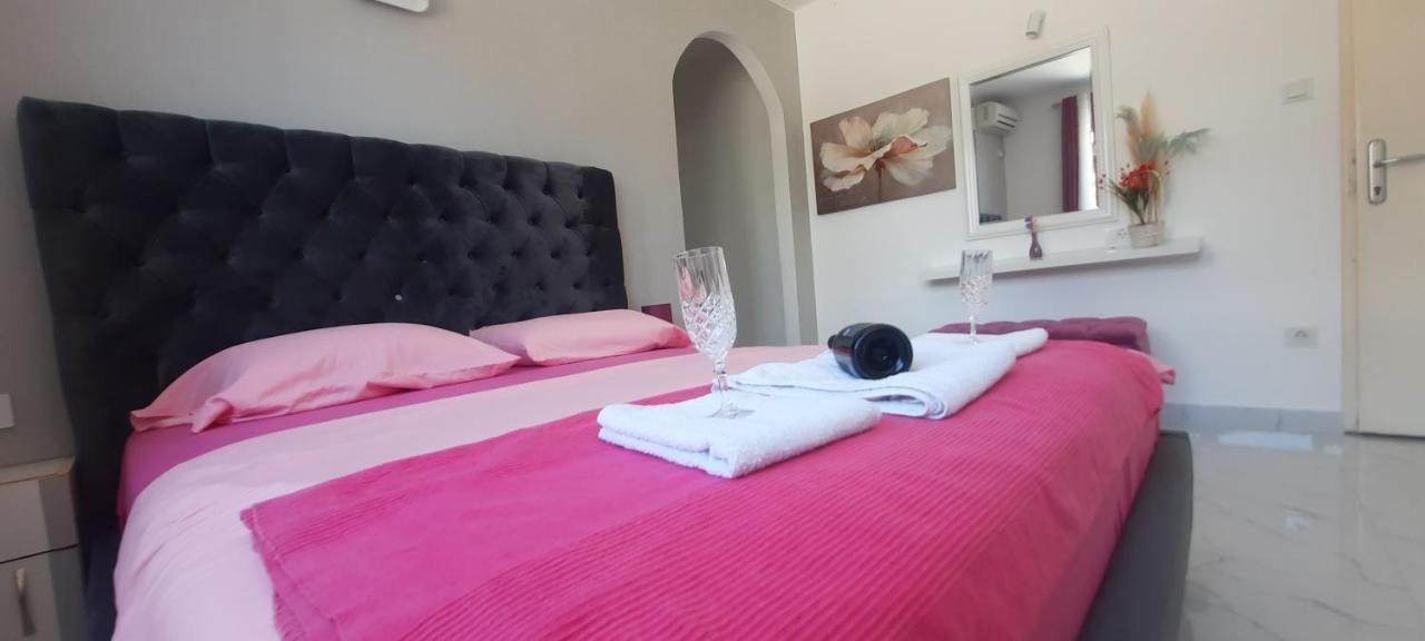 Studio Apartments Jupo Ulcinj Extérieur photo